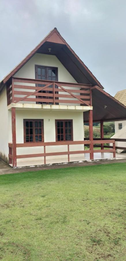 Pousada Recanto Feliz Carvalhos Mg エクステリア 写真