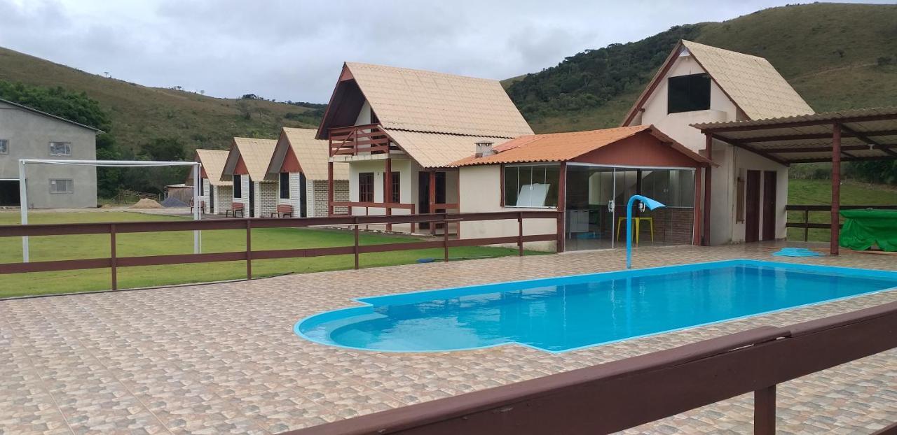 Pousada Recanto Feliz Carvalhos Mg エクステリア 写真